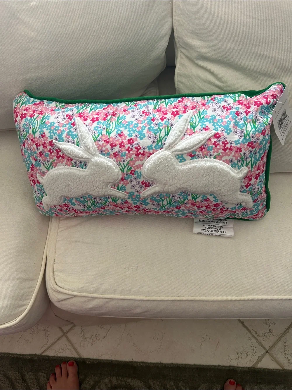 ASHLAND FLORAL BUNNY THROW PILLOW 20